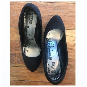 Black Micro Suede Pumps